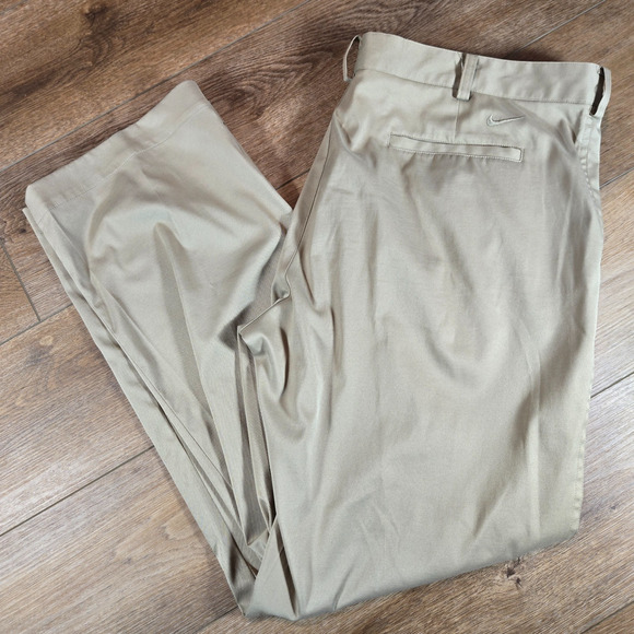 Nike Dri Fit Golf Pants Mens 40x32 Tan Flat Front Tech Stretch Performance 47253 - Picture 1 of 13
